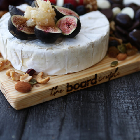 Five Cheese Vegetarian Board - Gathering (Up to 14)